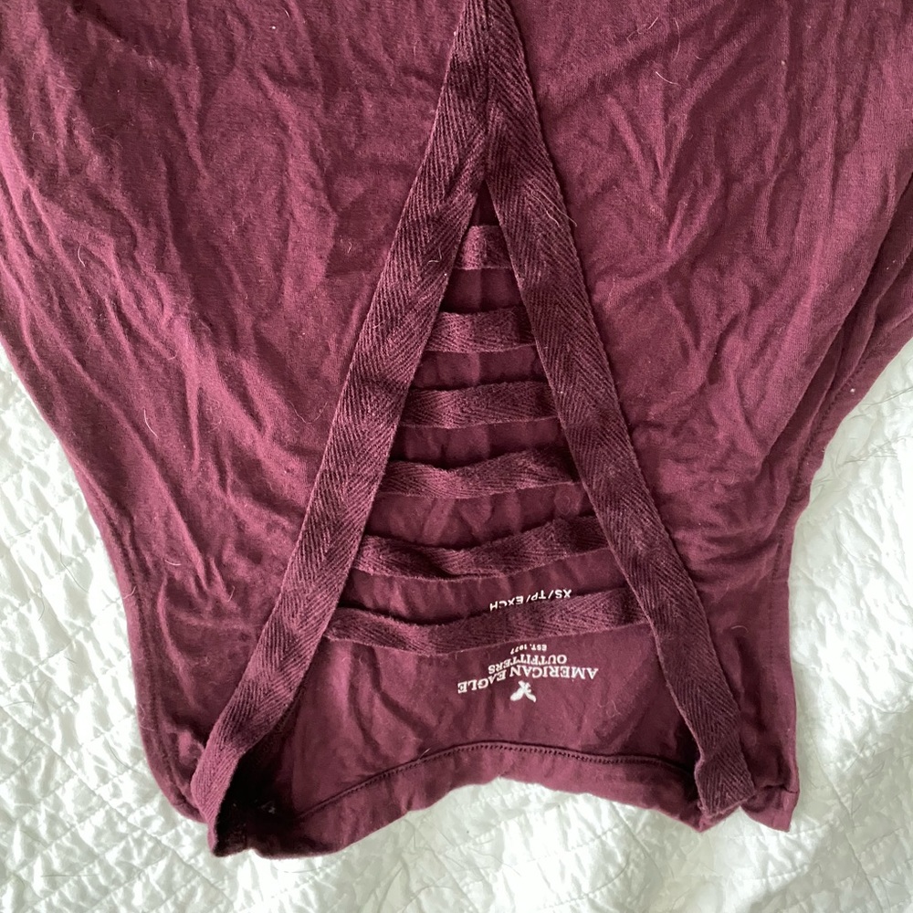American Eagle maroon Tank top
